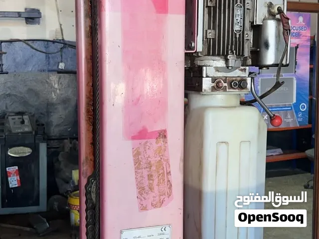 كريك صالة كهربائي 4 طن بحالة جيدة جدا ولا توجد به عيوب