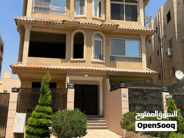 185 m2 3 Bedrooms Apartments for Rent in Cairo Fifth Settlement