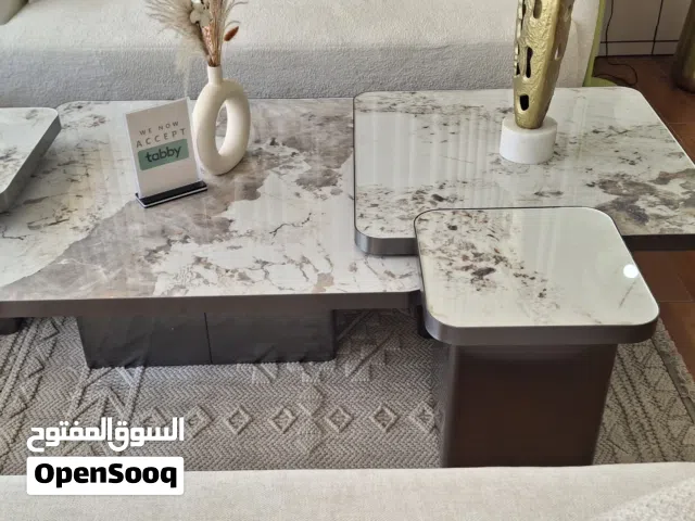 طاولات وسط كوفي تيبل بتصميم عصري وأنيق  تضيف لمسة فخامة لغرفتك، جودة عالية وشكل جذاب يناسب جميع الد