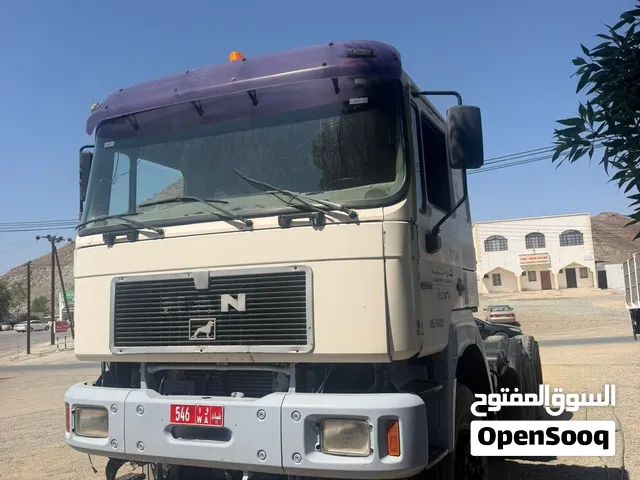 راس تريله مان سكسويل