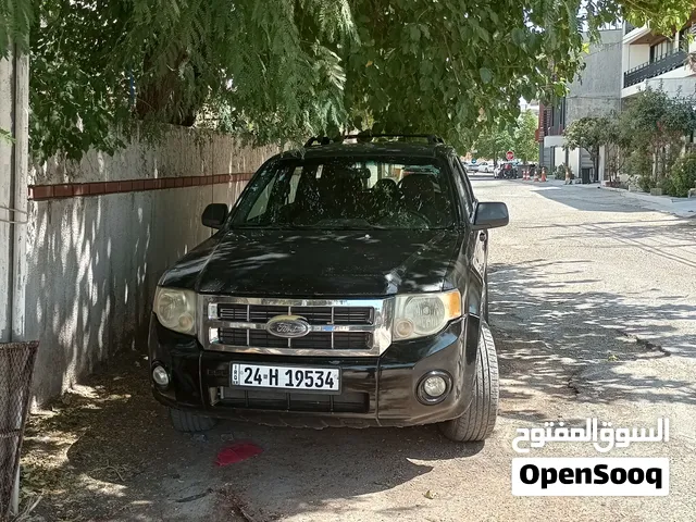 فورد اسكيب للبيع 85 ورقه ومجال سليمانية 2008 السياره عائليه