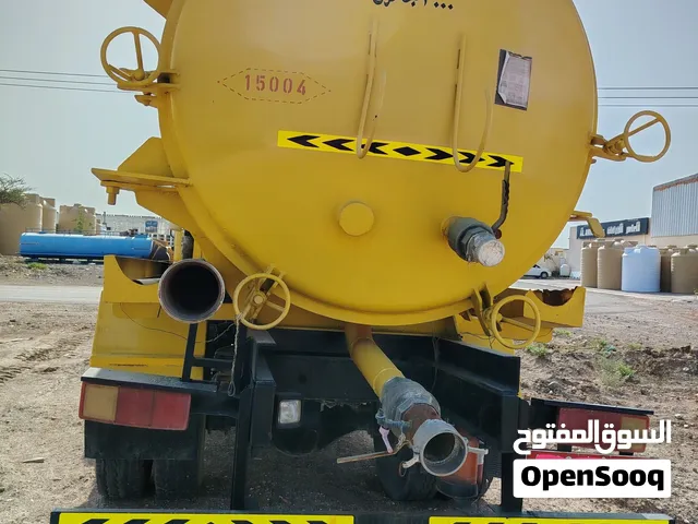 شاحنة شفط مجاري نظيفة