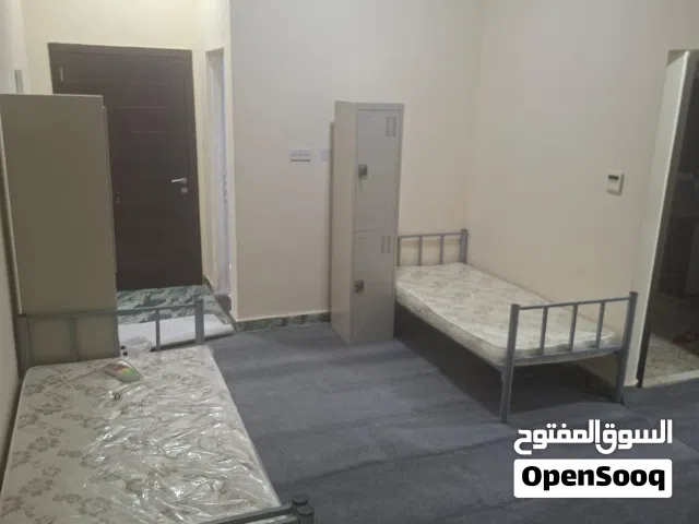 يوجد سكن شباب الجرف3قريب من السوق الصيني