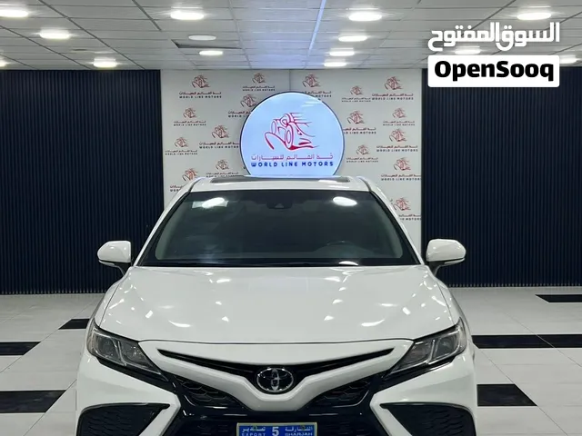 تويوتا كامري SE2018