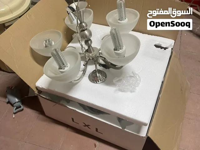 ليتات شغاله و لونها حلوه ذهبي