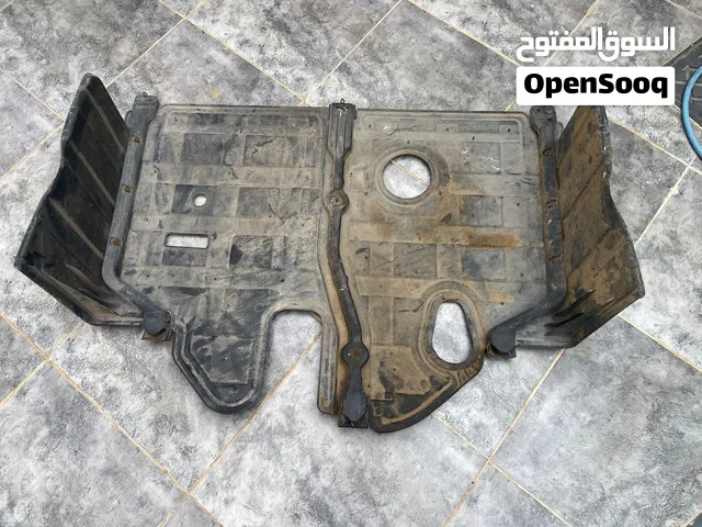 غطاء محرك سفلي لدودج رام 2002