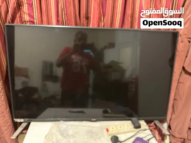 شاشه تليفزيون ال جي كوي 49 بوصه مستعمل