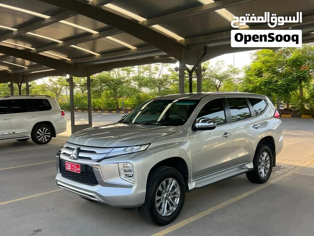 SUV Mitsubishi in Muscat