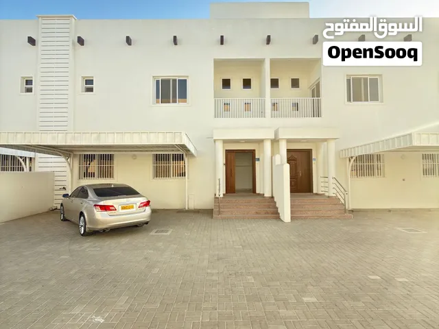 Villa For Rent in Khoudh 4 SR-NZ-1345