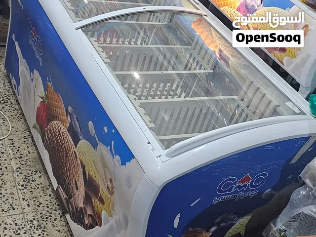 ثلاجه فريزر ارضي 345لتر320وات 220فولت 180000