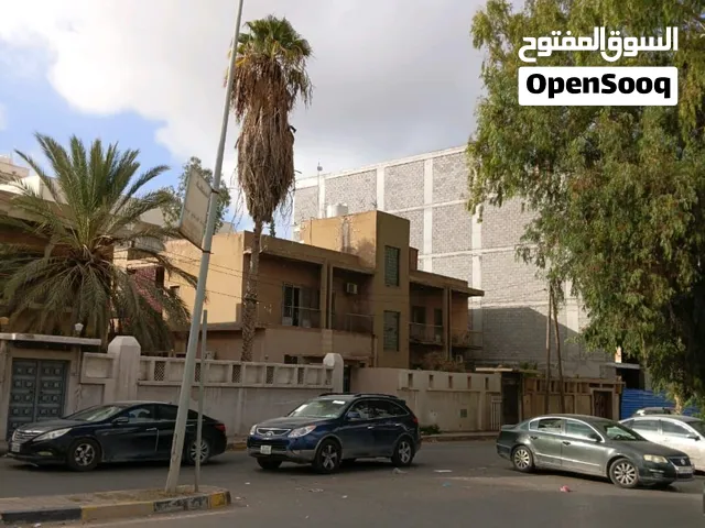 البيع مساحة ارض ع الرئيسي امتداد جزيره راس حسن في اتجاه جامع الصقع مربع شارع الظل 2قطع اراضي
