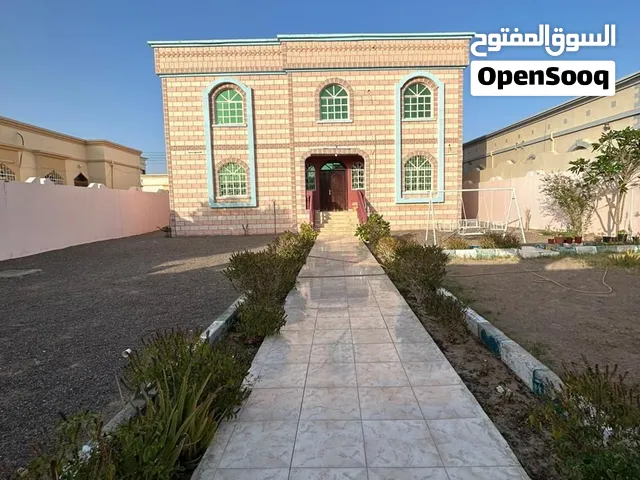 بيت للإيجار في البريمي – خضراء السيح