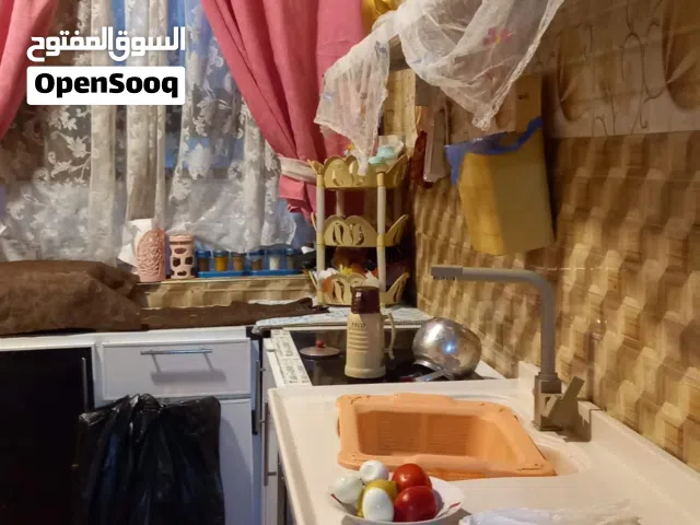 بيت للبيع حي الامين قرب الشارع اللي يفصل نهر الهنيديه مقابل مندي عز الدين