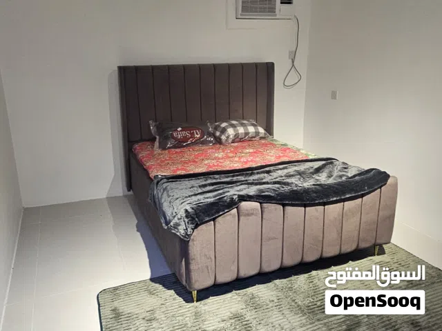 يوجد لدينا غرف للايجار اليومي في جعلان بني بو علي