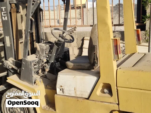 Forklift TCM 3 Ton. Engine Isuzu C240, 2009, Running very good.