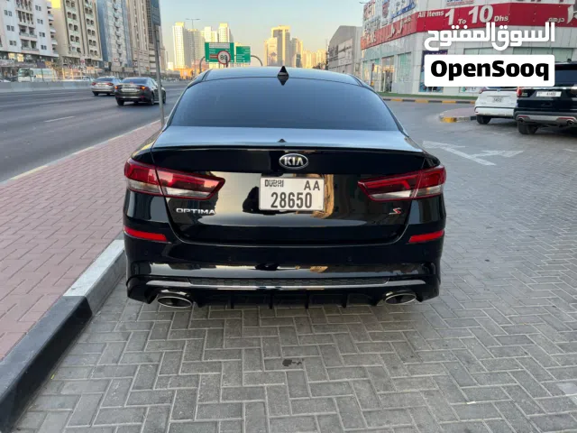 كيا اوبتيما 2019الموتر نضيف ما يحتاج مصروف دق السلف وامشي ضمان شاسي كير وماكينة