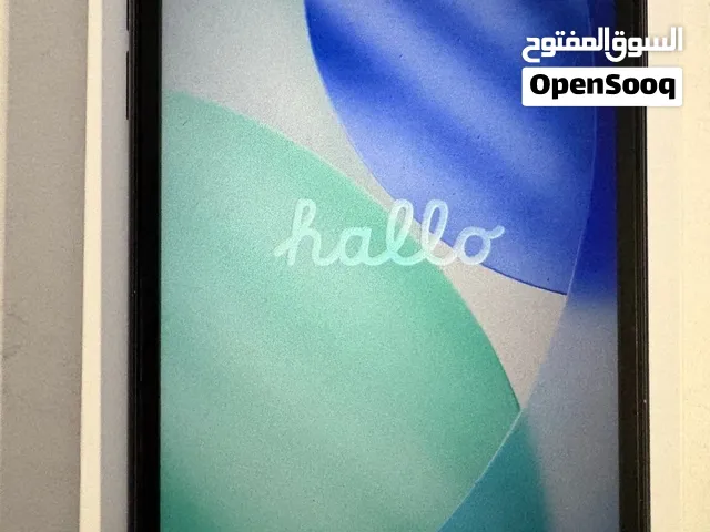 ايفون 11 نضيف بكرتونه
