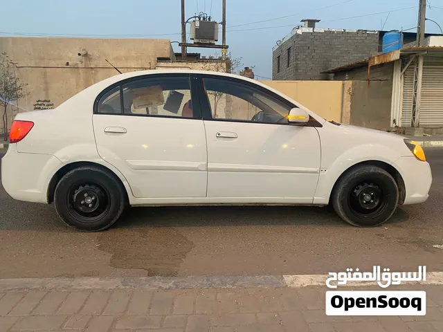 Used Kia Rio in Basra