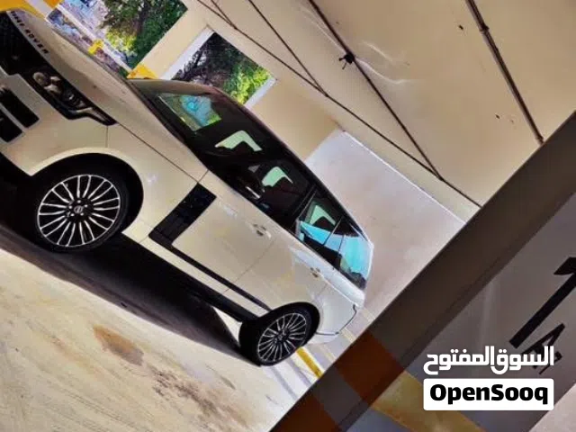 Used Land Rover Range Rover in Baghdad