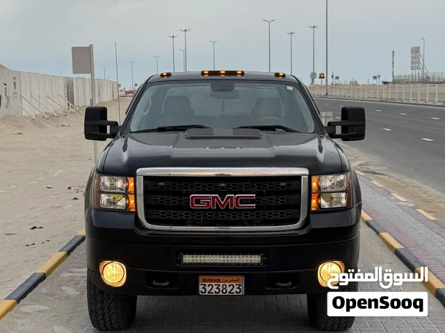 للبيع 2012 GMC Sierra 2500hd SLE وكالة البحرين