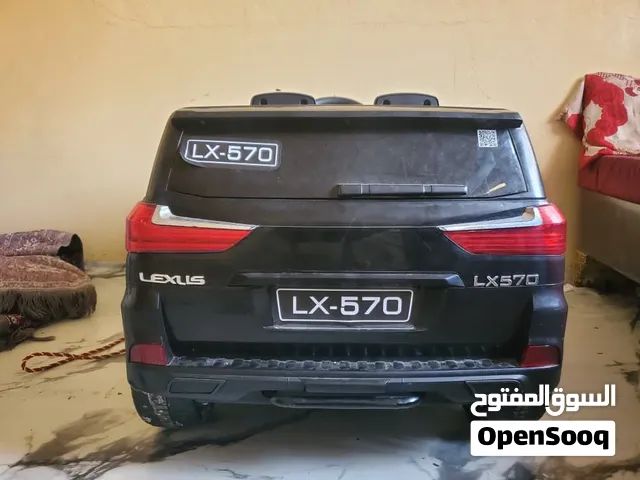 سيارة لكزس 2020 اطفال