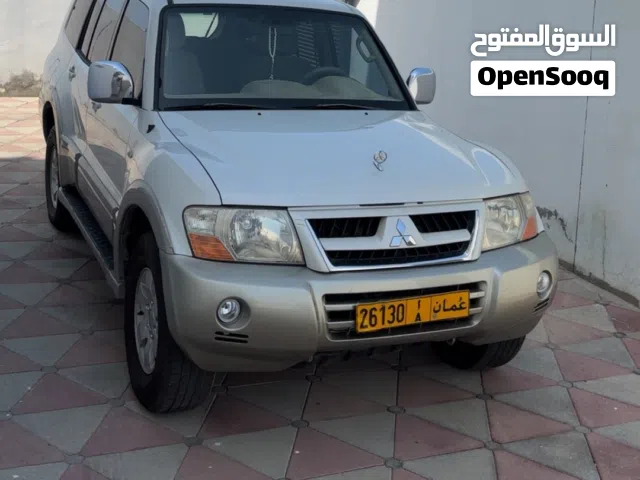 2005 ميتسوبيشي باجيرو GLS
