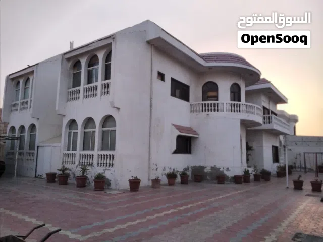 فيلا في الشارقة للبيع