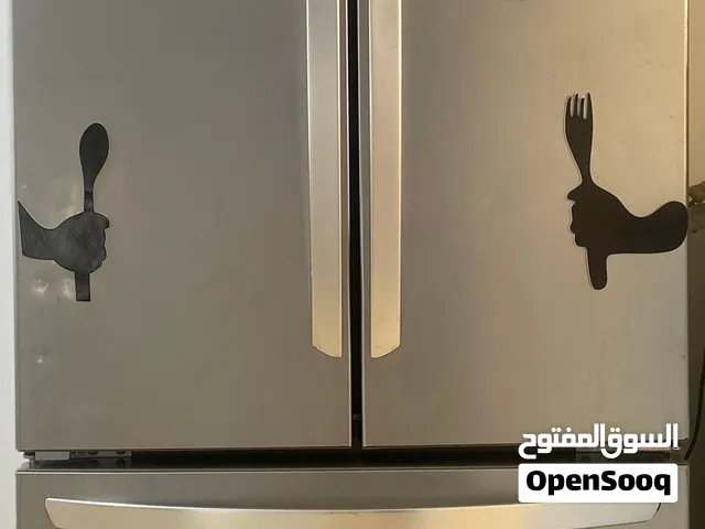 ثلاجة LG إلكترونيه حجم كبير مستعمله
