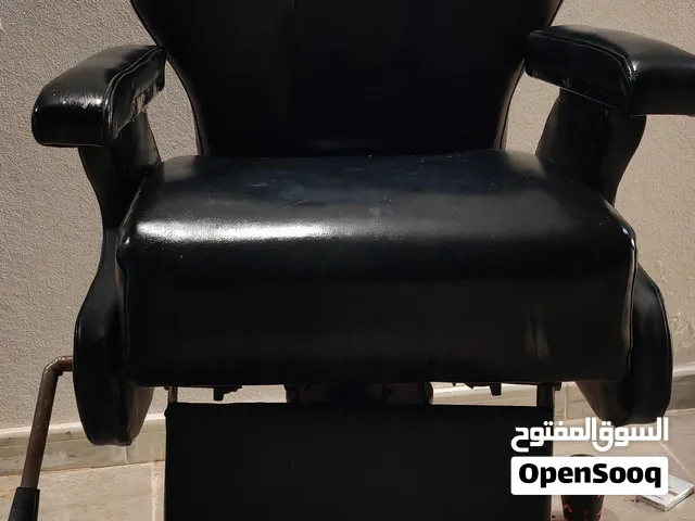 كرسي حلاق نظيف