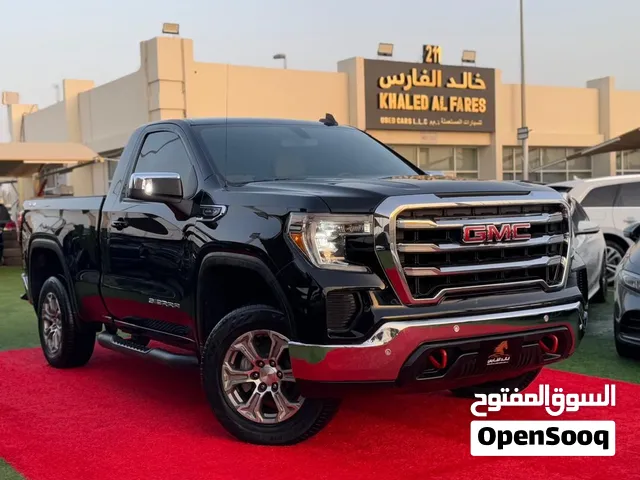 للبيع جي إم سي سييرا SLE 1500 موديل 2020_ خليجي _ مالك أول _ مفتاحين الوكالة _ بحالة الوكالة.