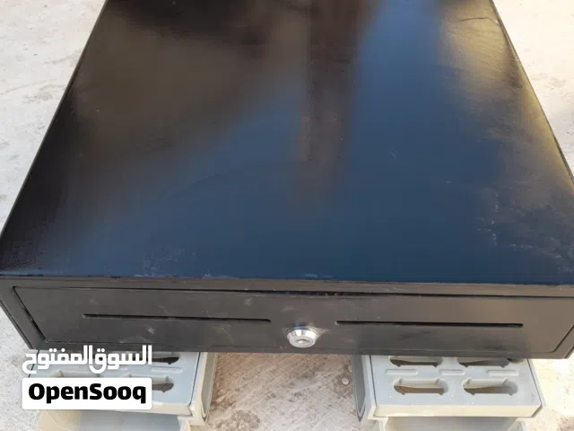 دخل مال سنتر أو محل مال جمع فئات الفلوس بيه فيه تركب على النت بس مرتاحه ضايع