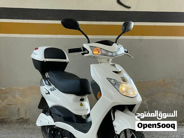 سكوتر كهربائي