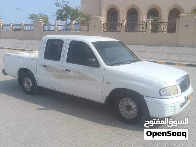 مازدا بيكاب نظيف
