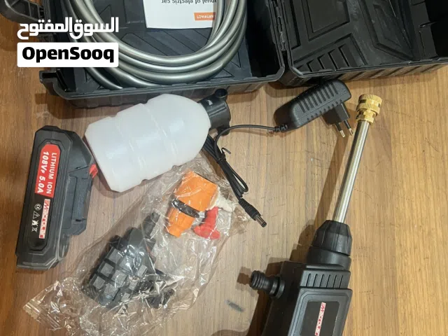 مضخة فرد الغسيل شحن مع بطاريتين تنظيف السيارات سقي الشجر رش أدويه 17 دينار
