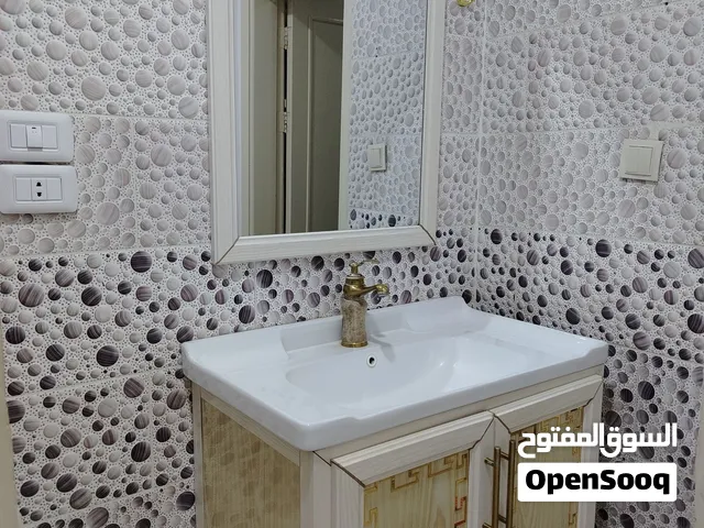 مرايا حمامات3 + مغاسل3