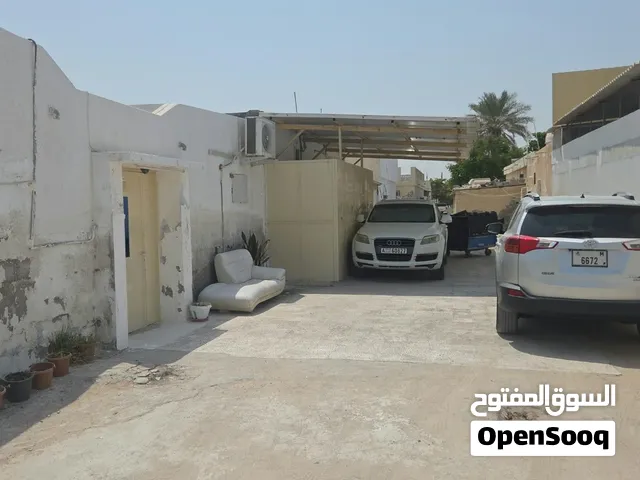 للبيع بيت عربي