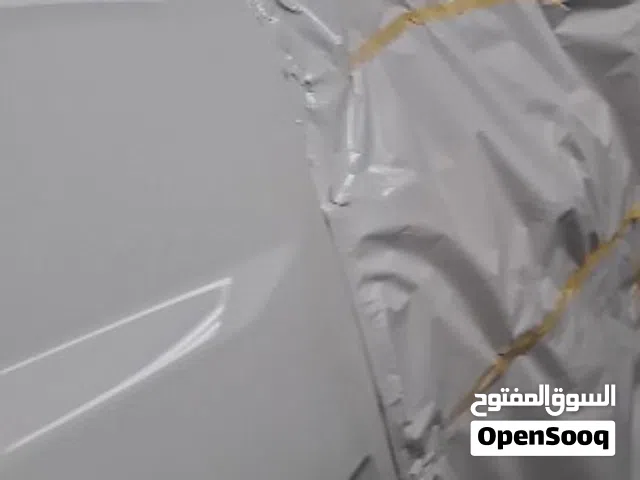 فني دهان سيارات