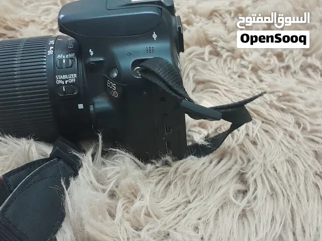 كاميرة كانون D100