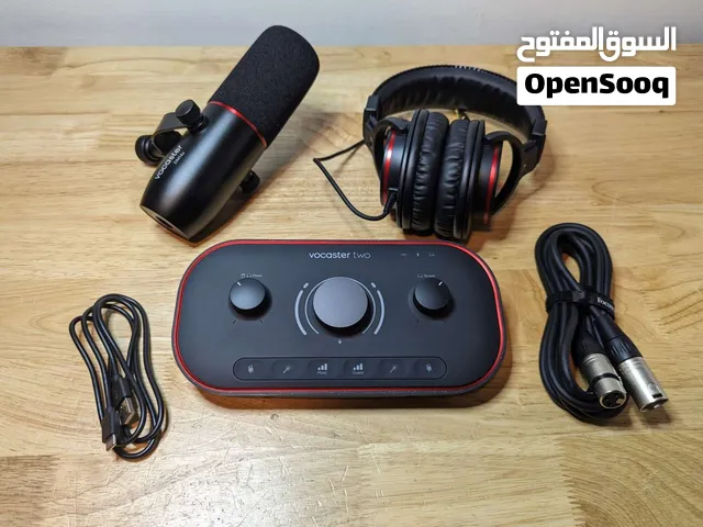 Focusrite Vocaster Two Studio  مايكرفون وكرت صوت