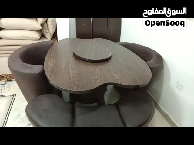 طوله  لخشب ممتاز   شبه جديده  أستعمل بسيط