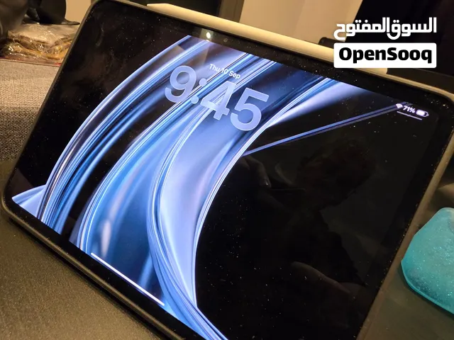 iPad Pro 11 inch M5 256gb with Pencil Pro and Magic Keyboard