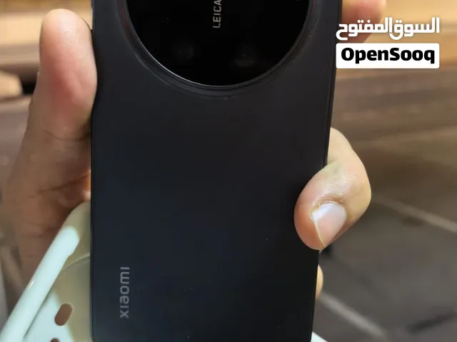 Xiaomi 17 Ultra with Kitt: ~