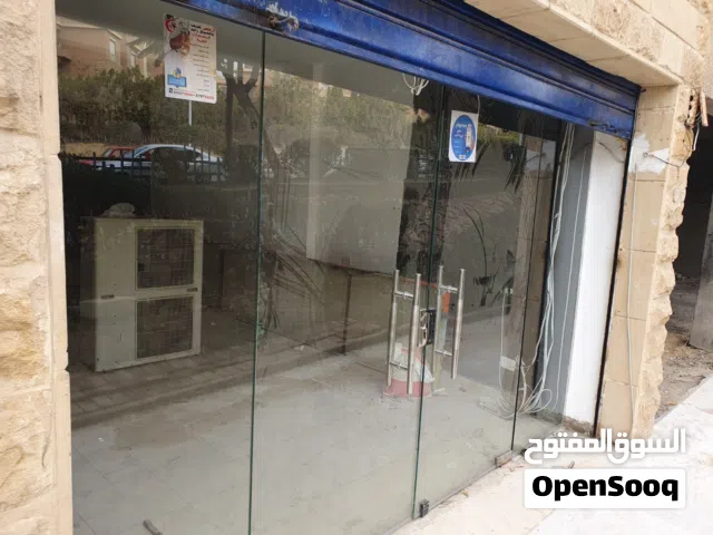 مطلوب شريك في تشغيل وإدارة محل لي بيع معدات وأدوات  كهربائية بالشيخ زايد