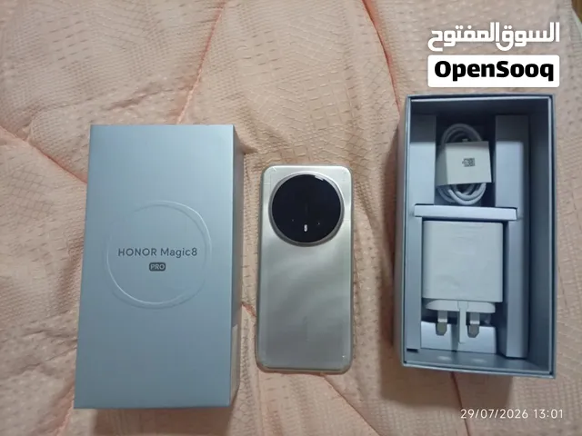 Honor Magic 8 pro