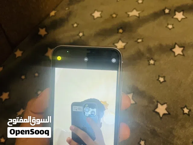 آيفون 11 ربي يبارك عيب لا عيبة الوحيد مرشة خلفية مش ماترة على شي والباقي ربي يبارك