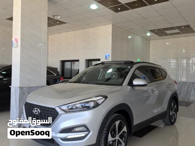 توسان 2017 بينزين خالية العلام تماماً 2000cc من دون تيربو محرك دوش المرغوب والاقتصادي ولا قطعة بخ