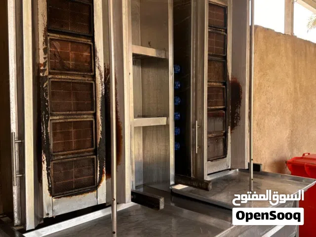 شوايه كص مزدوجه 6 عين  مع الصواني والشيش العنوان البصره
