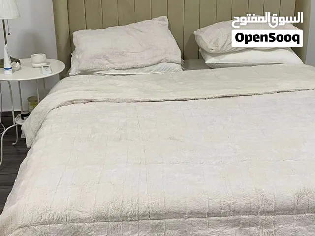 سرير مستعمل