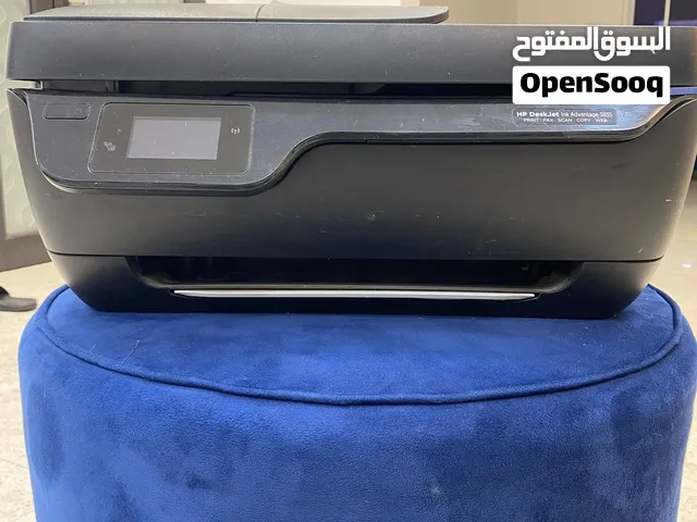 طابعة من شركة hp الغنية عن التعريف مستعملة جديدة بدون اي مشاكل تحتاج الى حبر فقط
