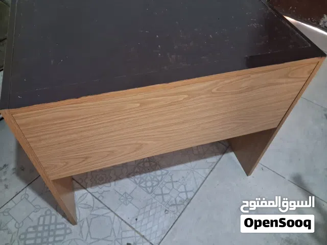 مكتب حاله ممتاذه جدا طول 80 في 50 الارتفاع 70